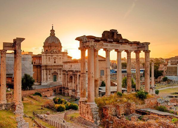 Palatine Hill: Where Rome's elite built their palaces.