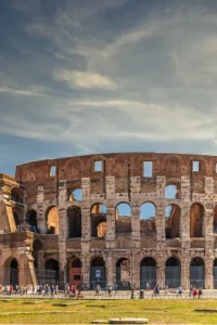 nice picture of the colosseum in rome